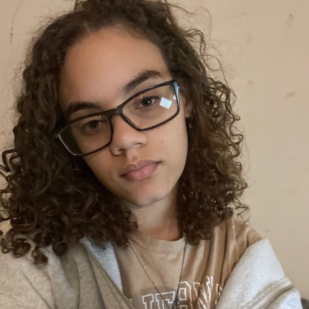 Meet your Posher, Jasmine